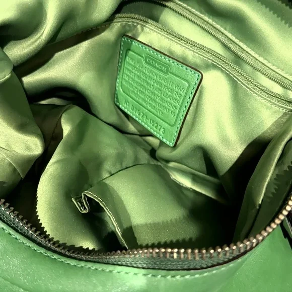 Coach Alexander Bright Green Leather Shoulder Satchel with Silver Hardware - Picture 7 of 8